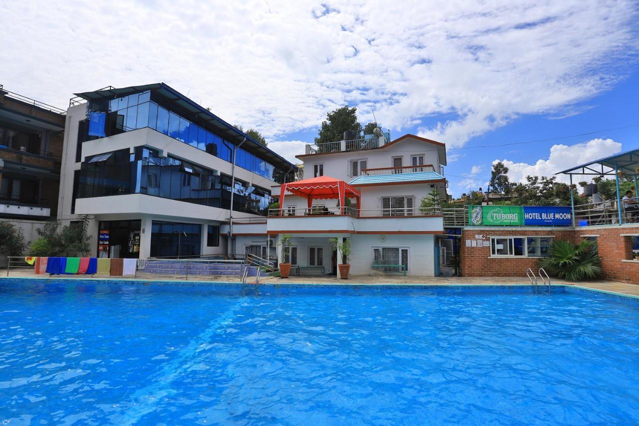 Oyo 591 Hotel Blue Moon Dharampur Esterno foto